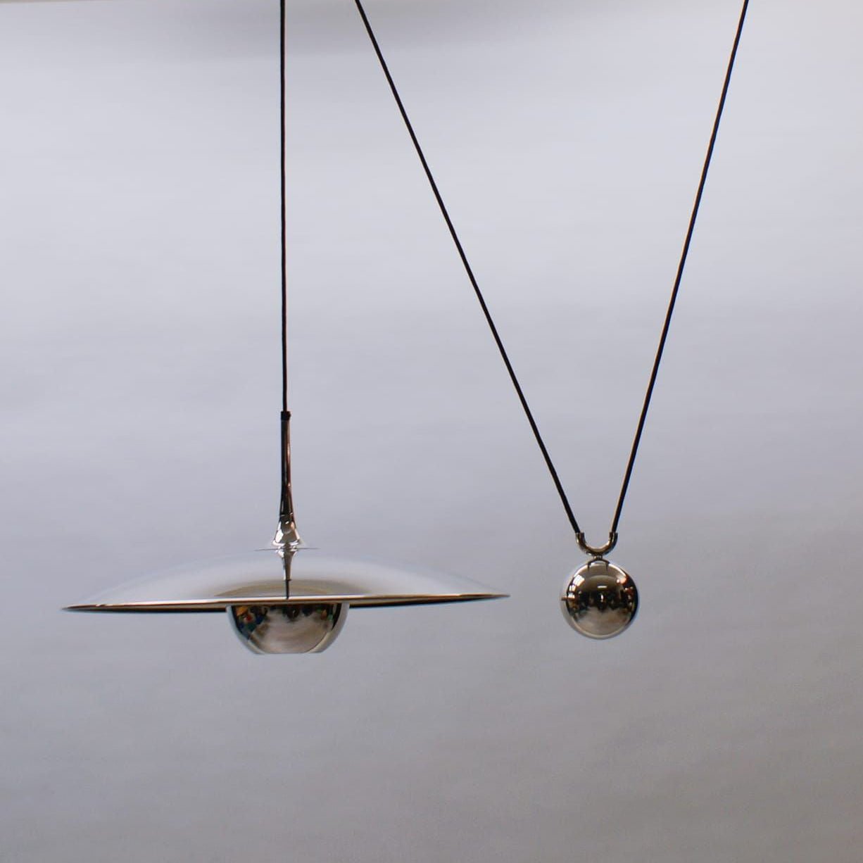 Lustra Pendant Lamp Adjustable for Living Room-Neutral Decor