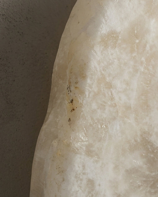 Avelora Alabaster Wall Sconce