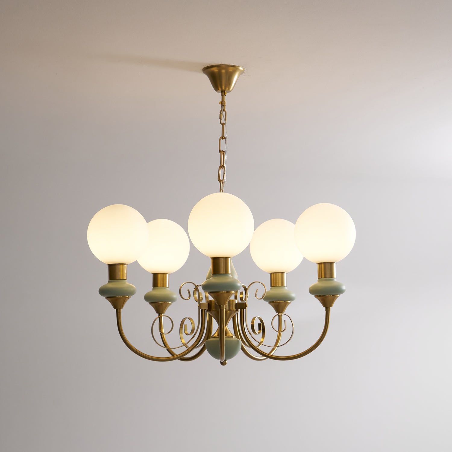 Lustra Chandelier Green Shades Gold Curved Arms-Neutral Decor
