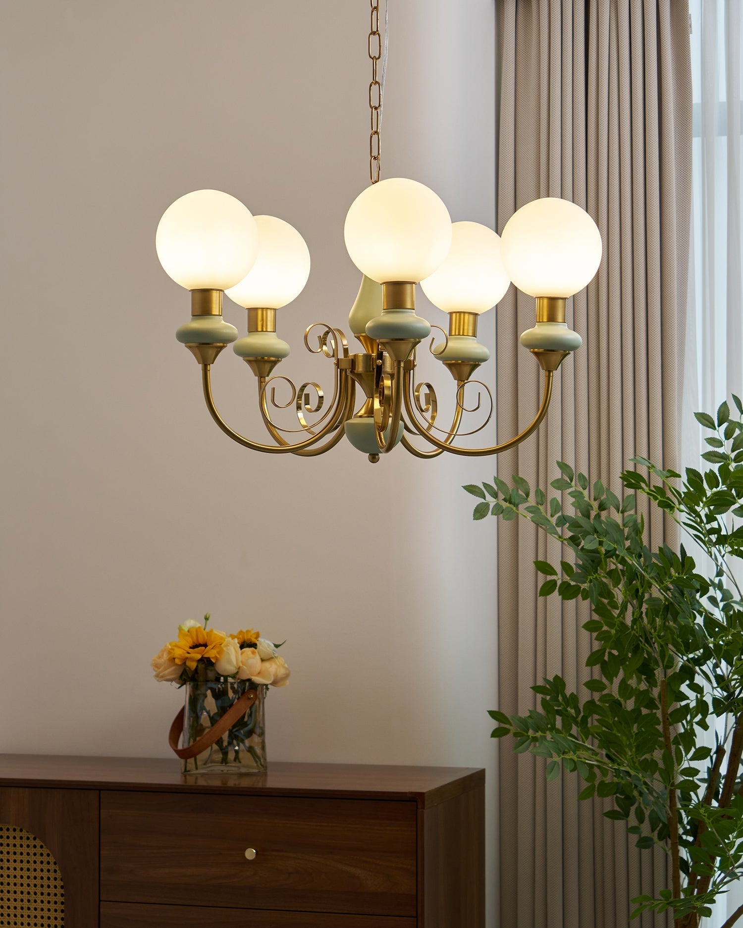 Lustra Chandelier Green Shades Gold Curved Arms-Neutral Decor