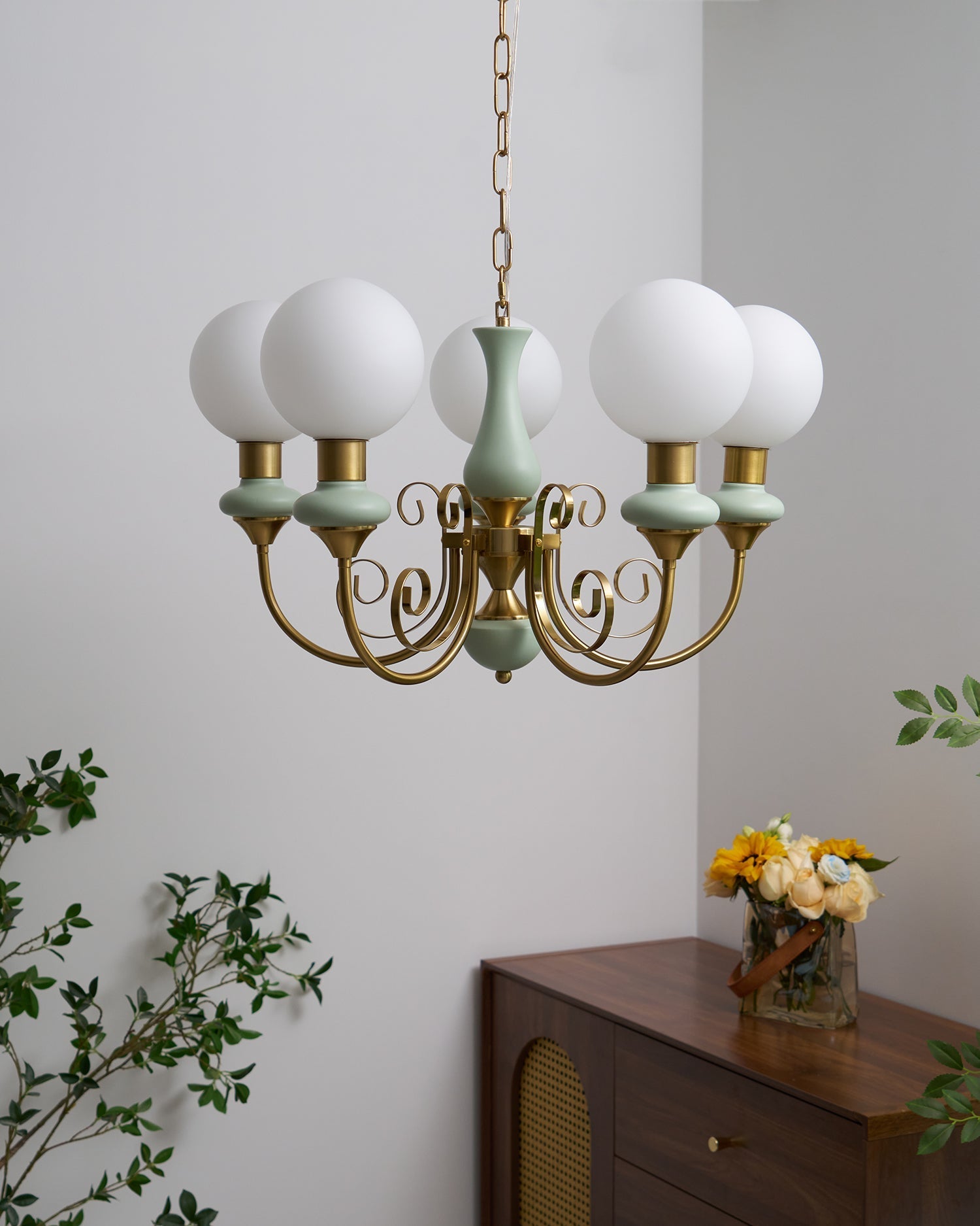 Lustra Chandelier Green Shades Gold Curved Arms-Neutral Decor
