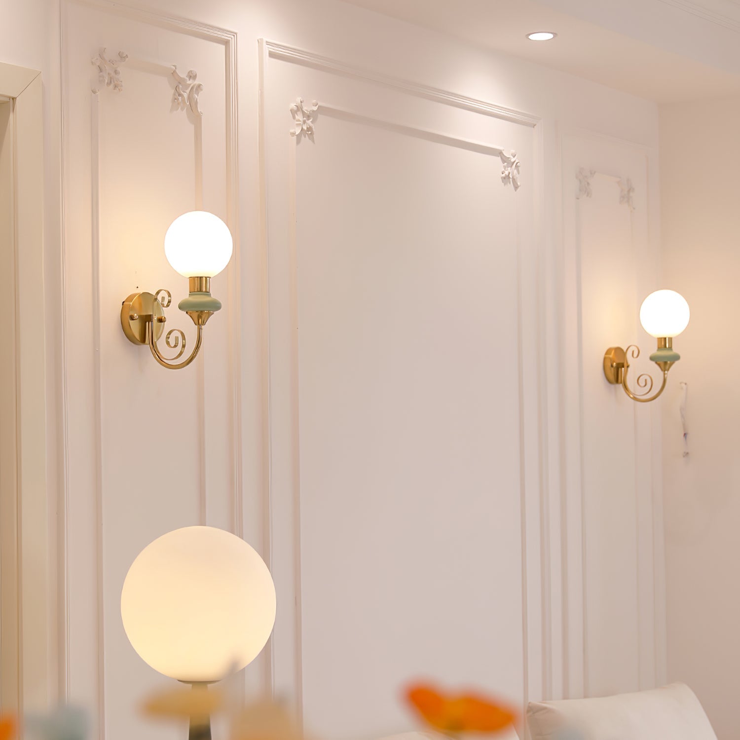 Whirl Chic Plug-in Wall Lamp-Neutral Decor