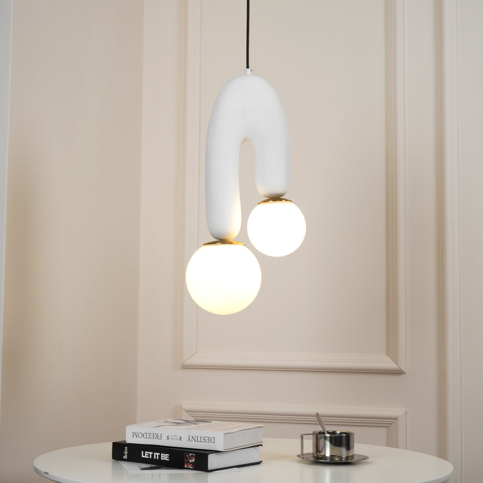 Zenithra Resin Scandinavian Pendant Light-Neutral Decor