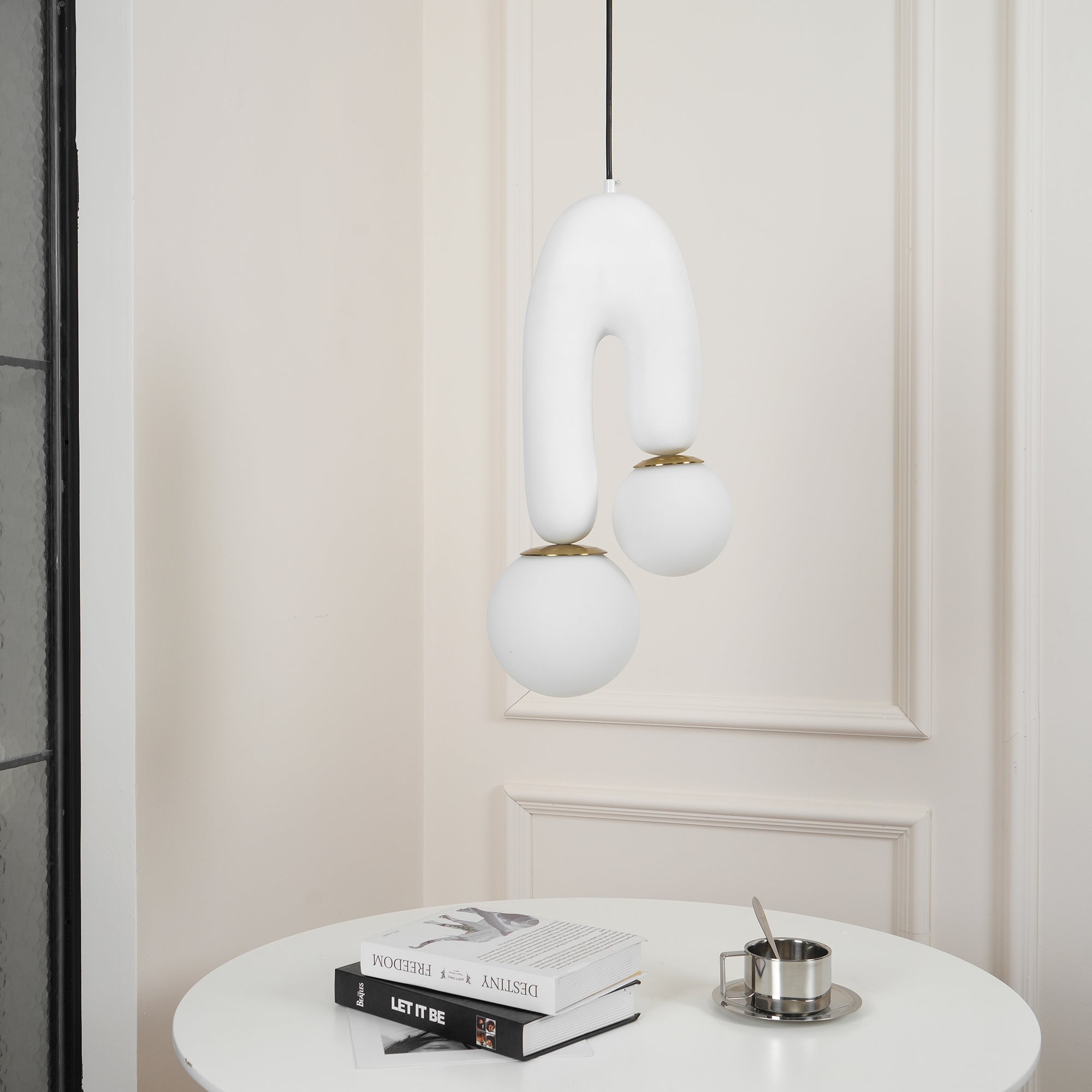 Zenithra Resin Scandinavian Pendant Light-Neutral Decor