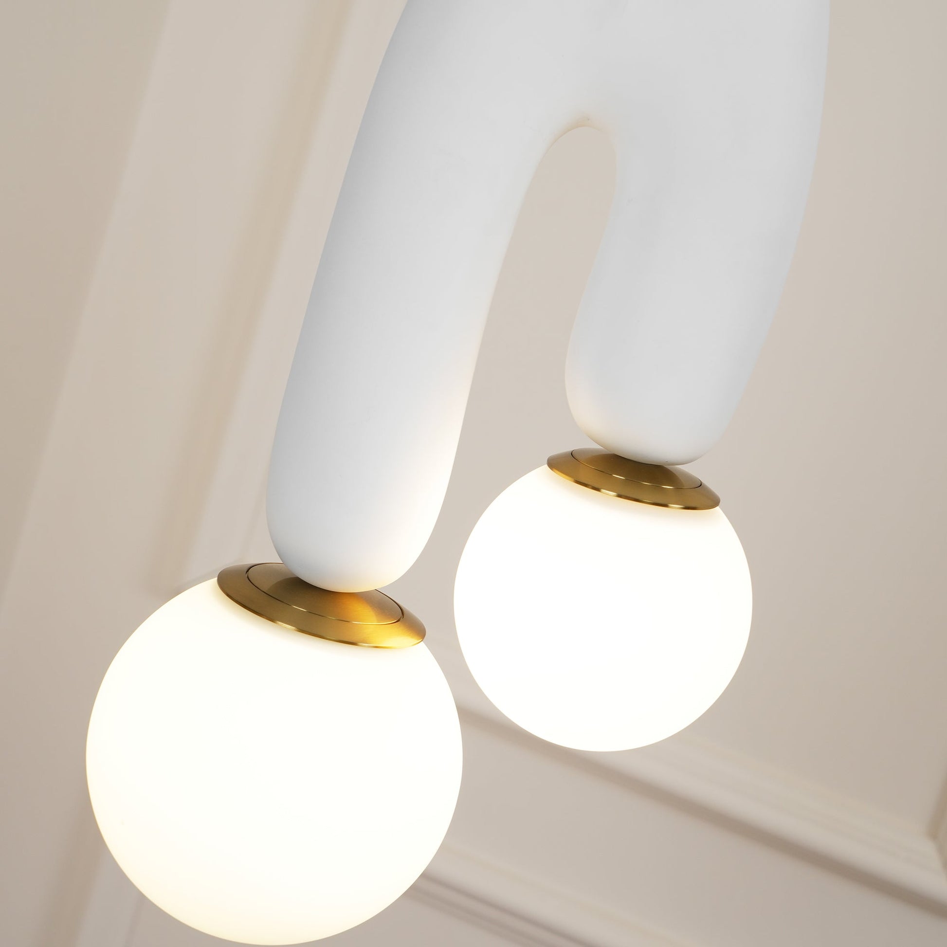 Zenithra Resin Scandinavian Pendant Light-Neutral Decor