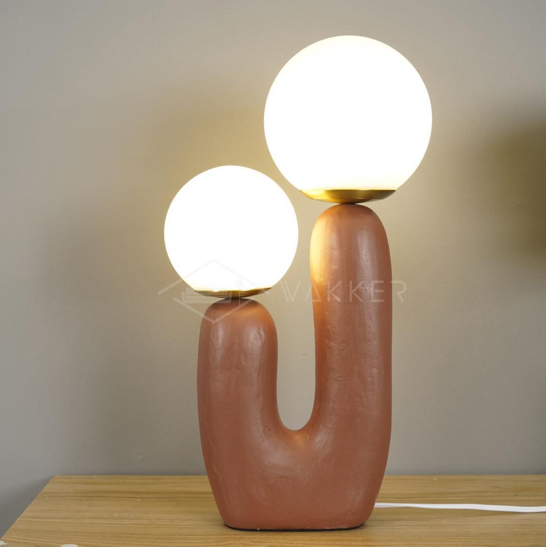 Elyrain Resin Artistic Table Lamp-Neutral Decor