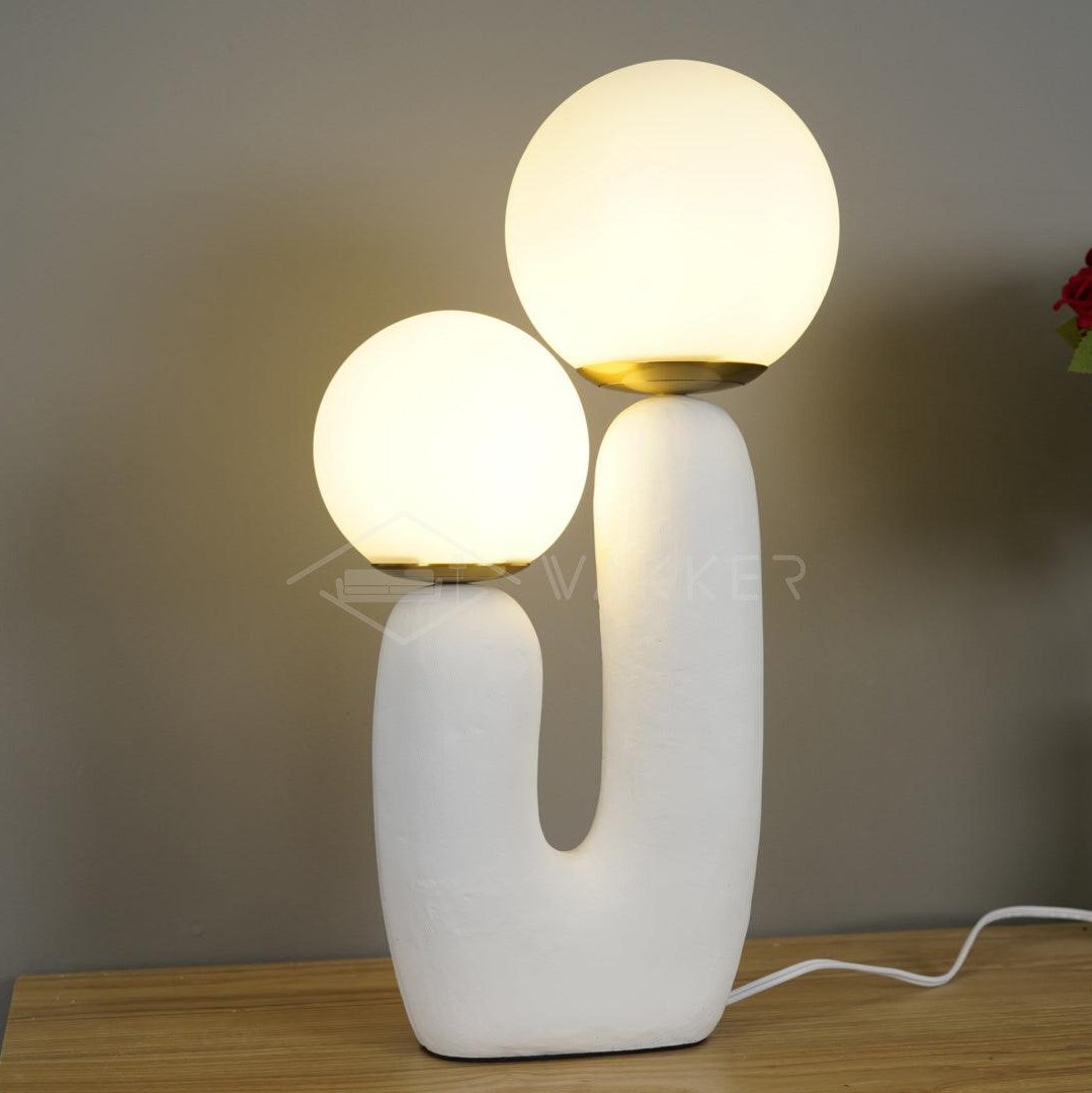 Elyrain Resin Artistic Table Lamp-Neutral Decor
