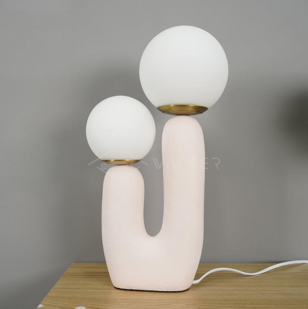 Elyrain Resin Artistic Table Lamp-Neutral Decor