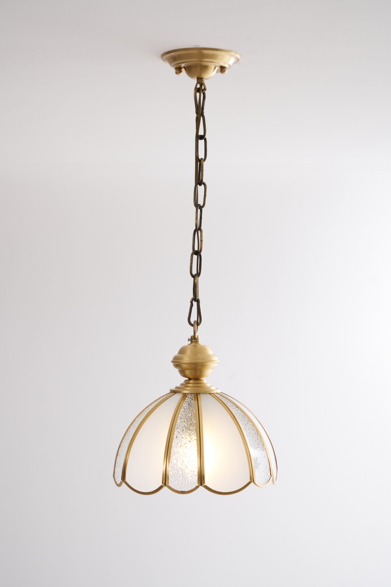 Lunell Traditional Art Brass Glass Pendant Light-Neutral Decor