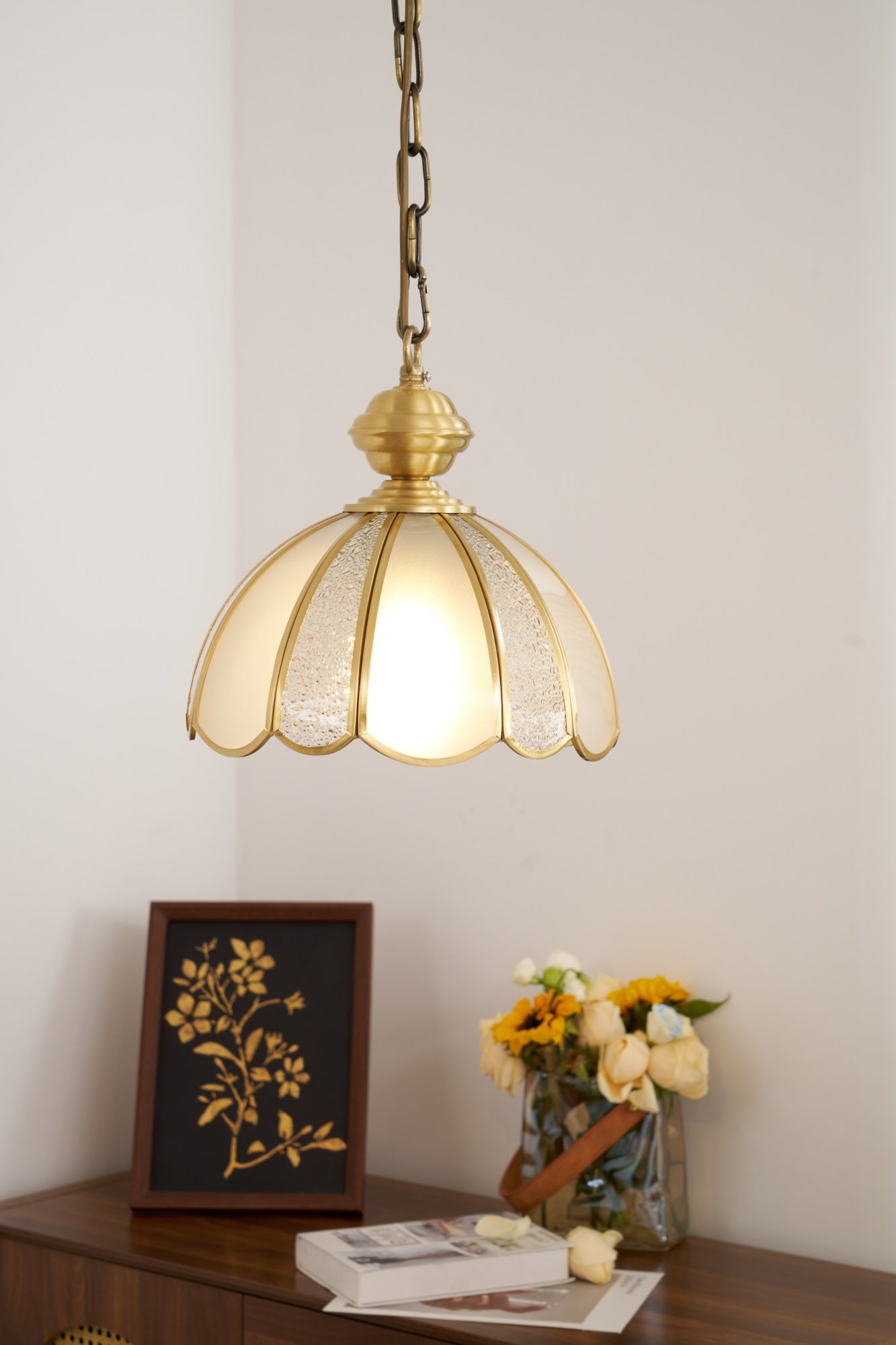 Lunell Traditional Art Brass Glass Pendant Light-Neutral Decor