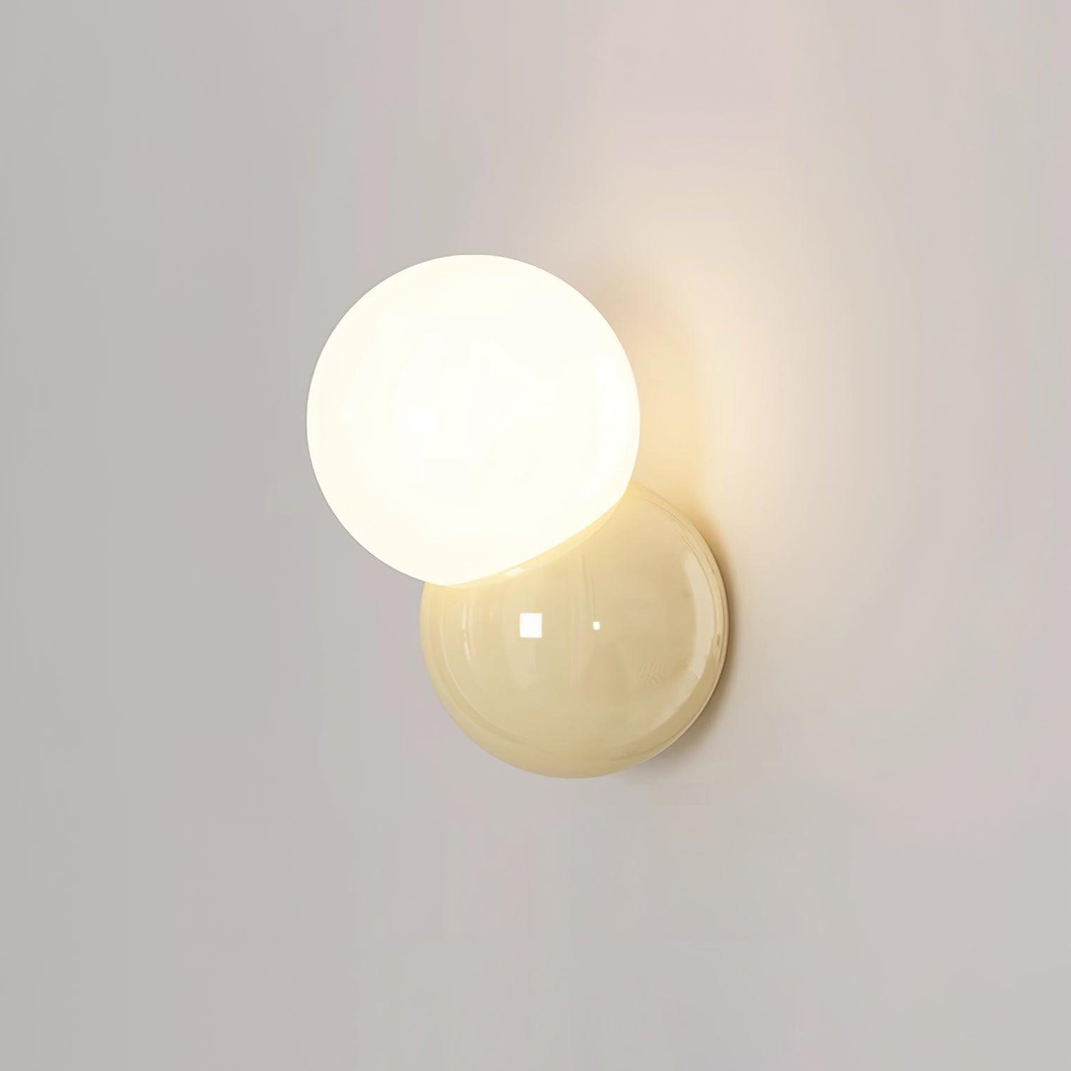 Nora  Wall Lamp