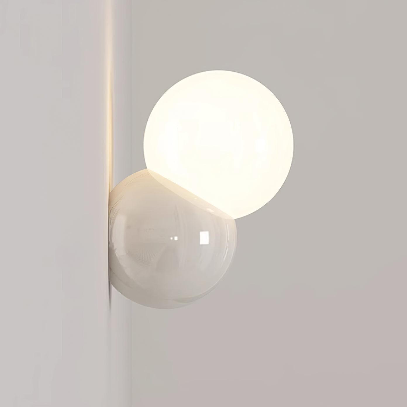 Nora  Wall Lamp