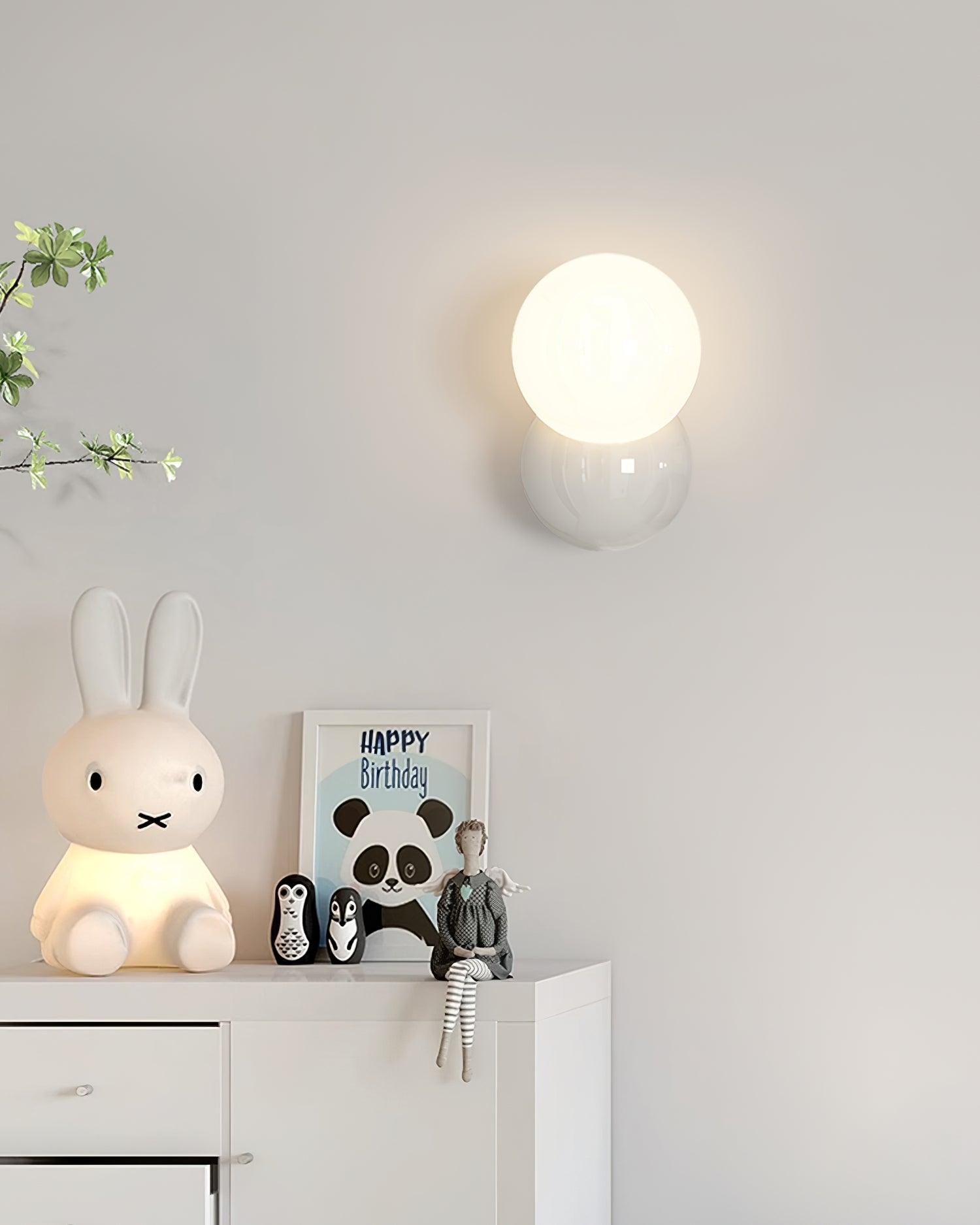 Nora  Wall Lamp