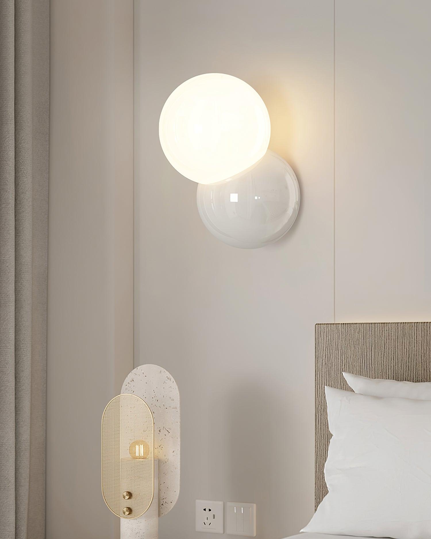 Nora  Wall Lamp