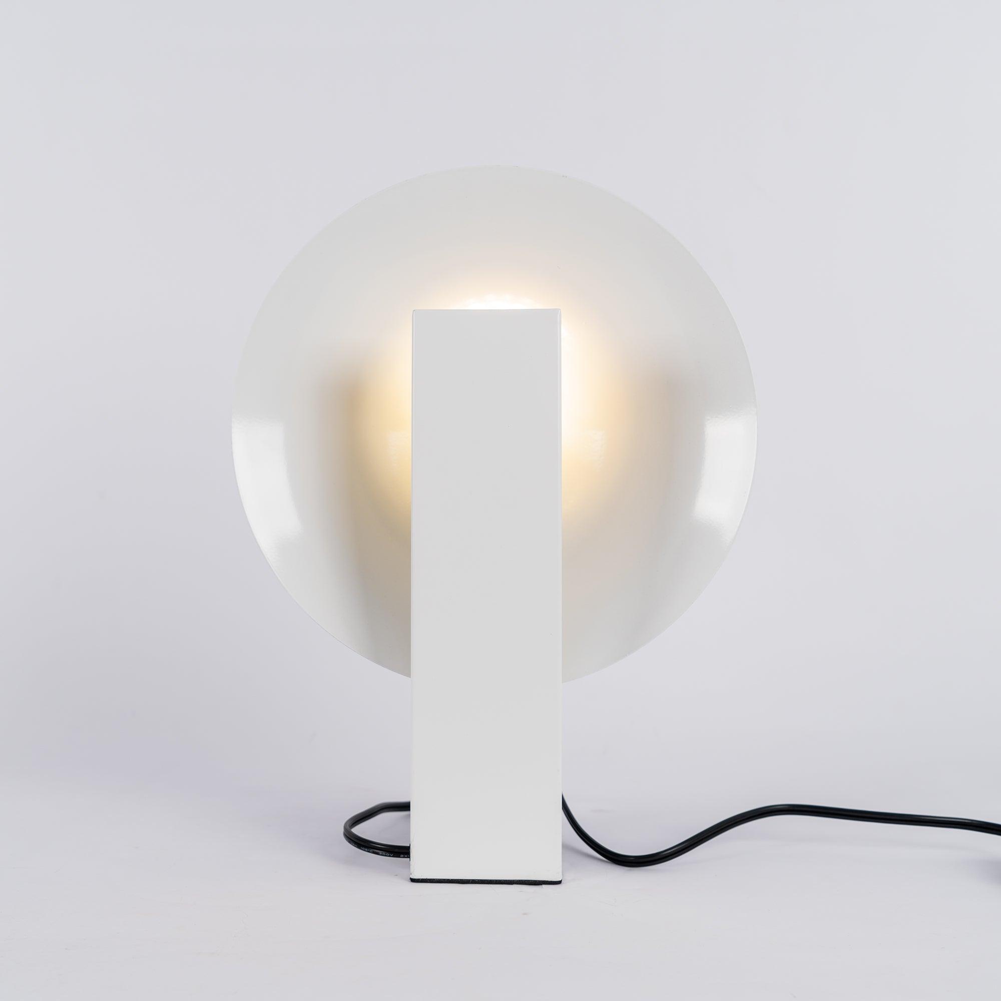 Cis Minimalist Table Lamp-Neutral Decor