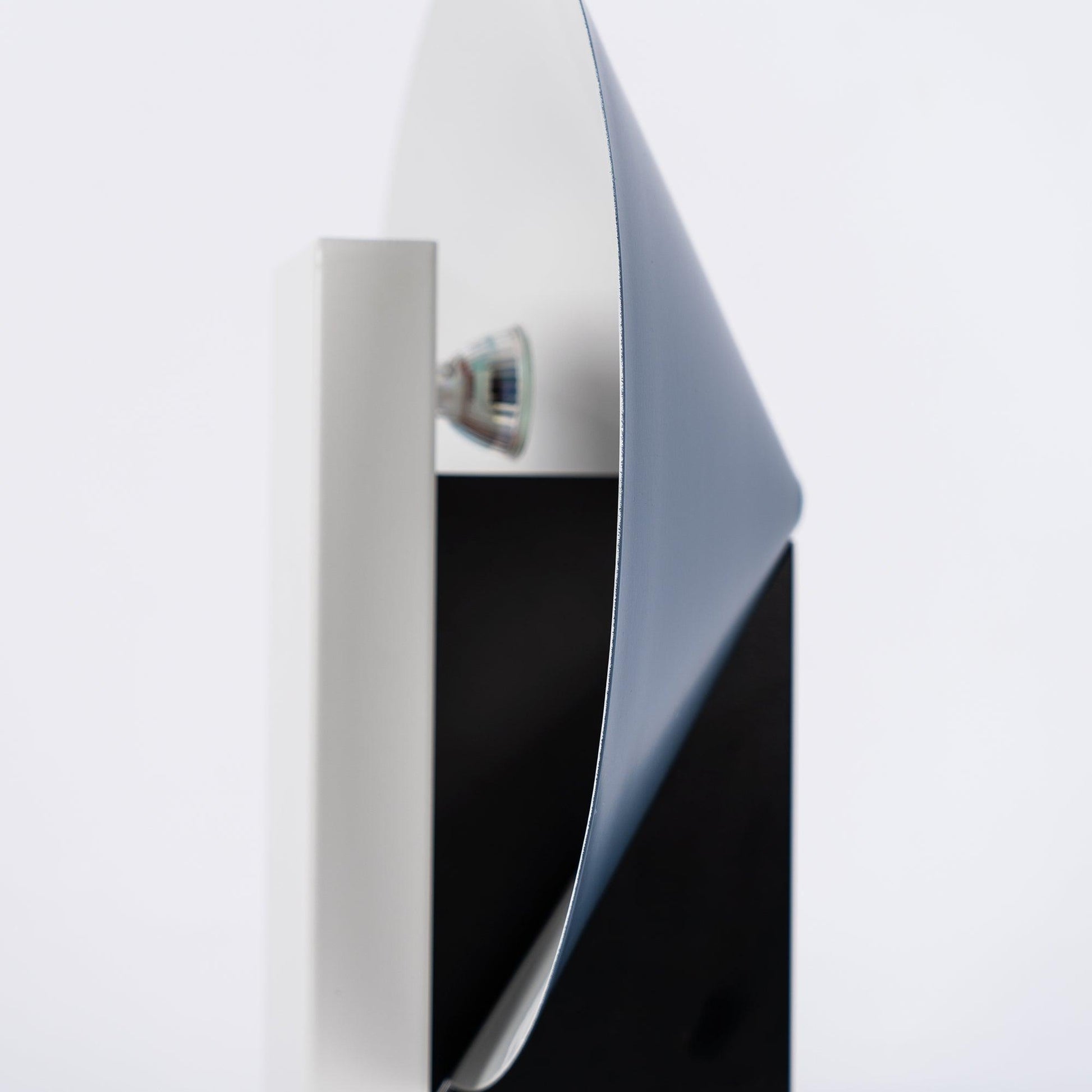 Cis Minimalist Table Lamp-Neutral Decor