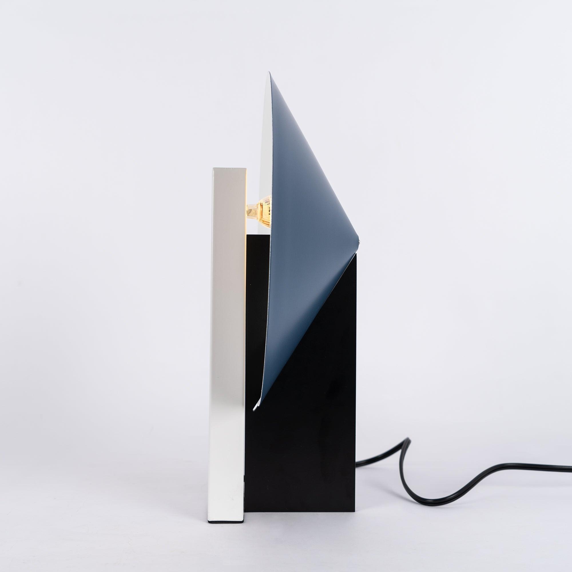 Cis Minimalist Table Lamp-Neutral Decor