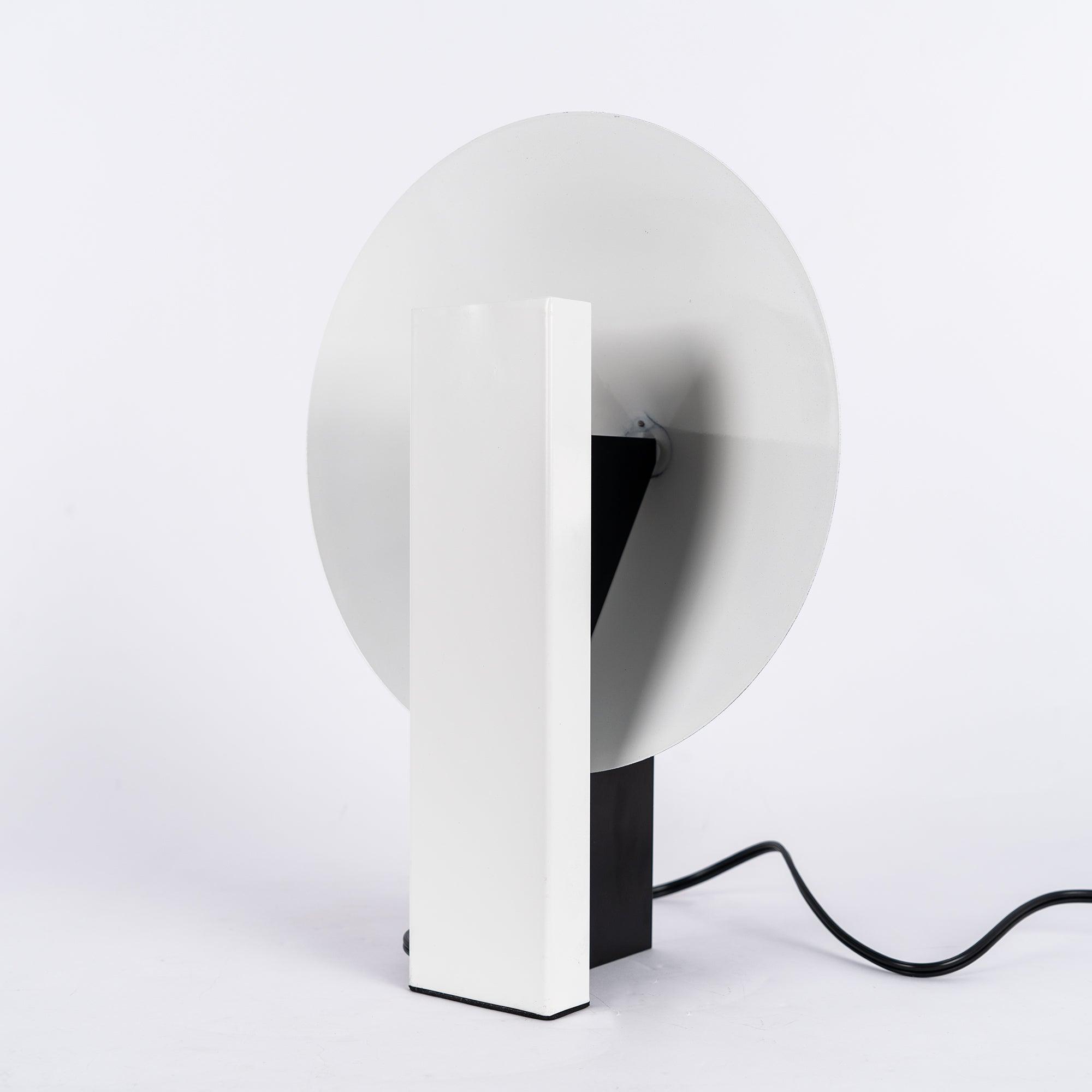 Cis Minimalist Table Lamp-Neutral Decor