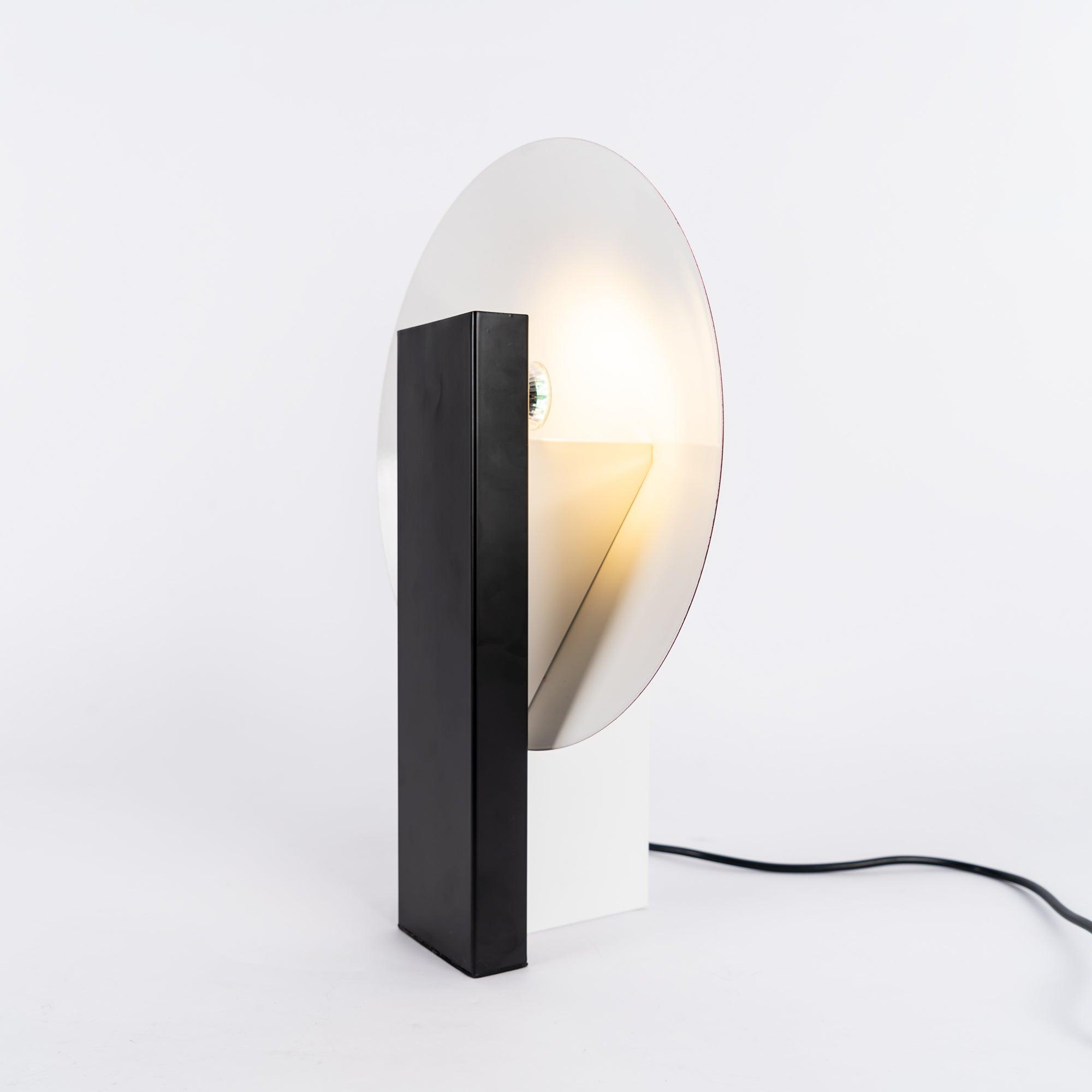 Cis Minimalist Table Lamp-Neutral Decor