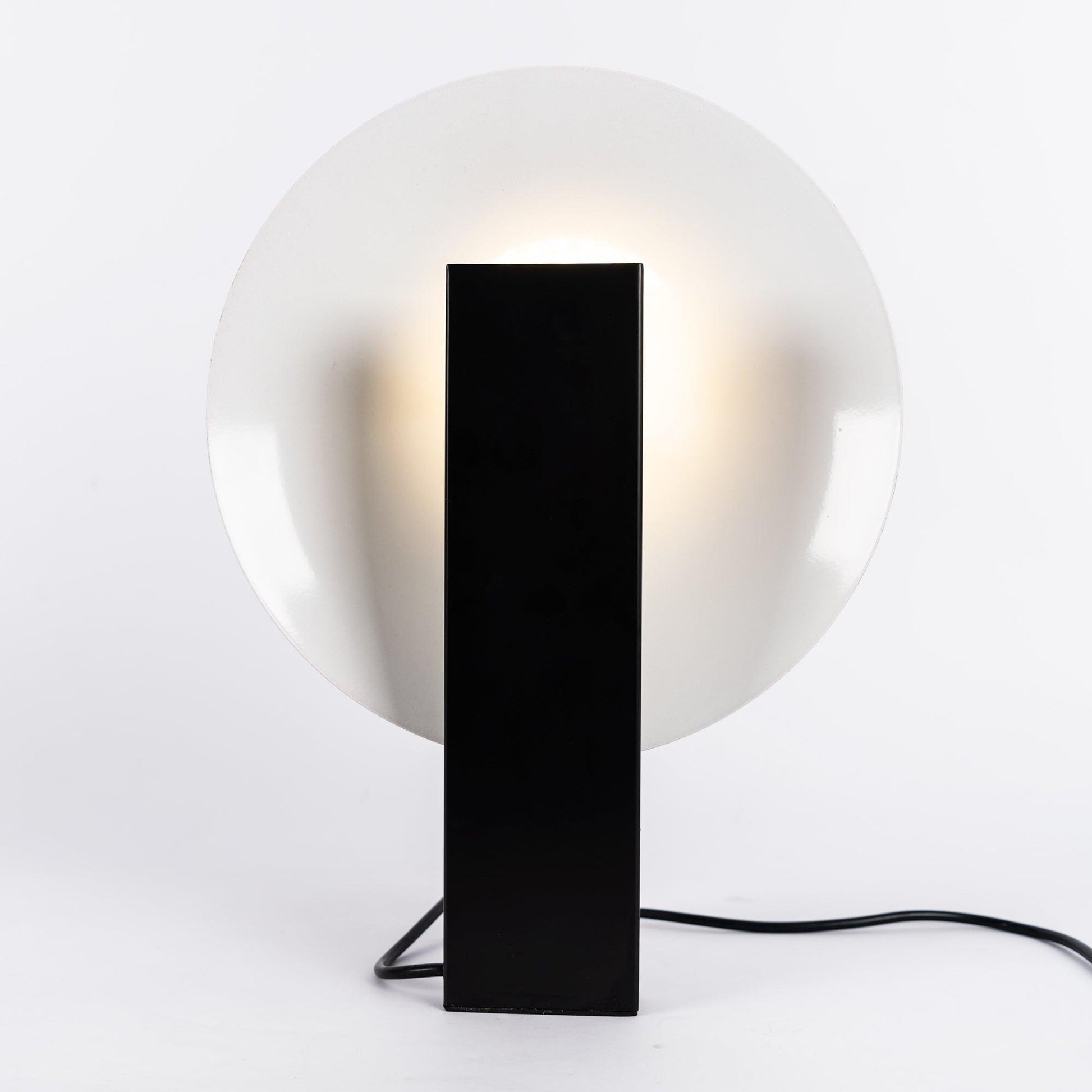 Cis Minimalist Table Lamp-Neutral Decor