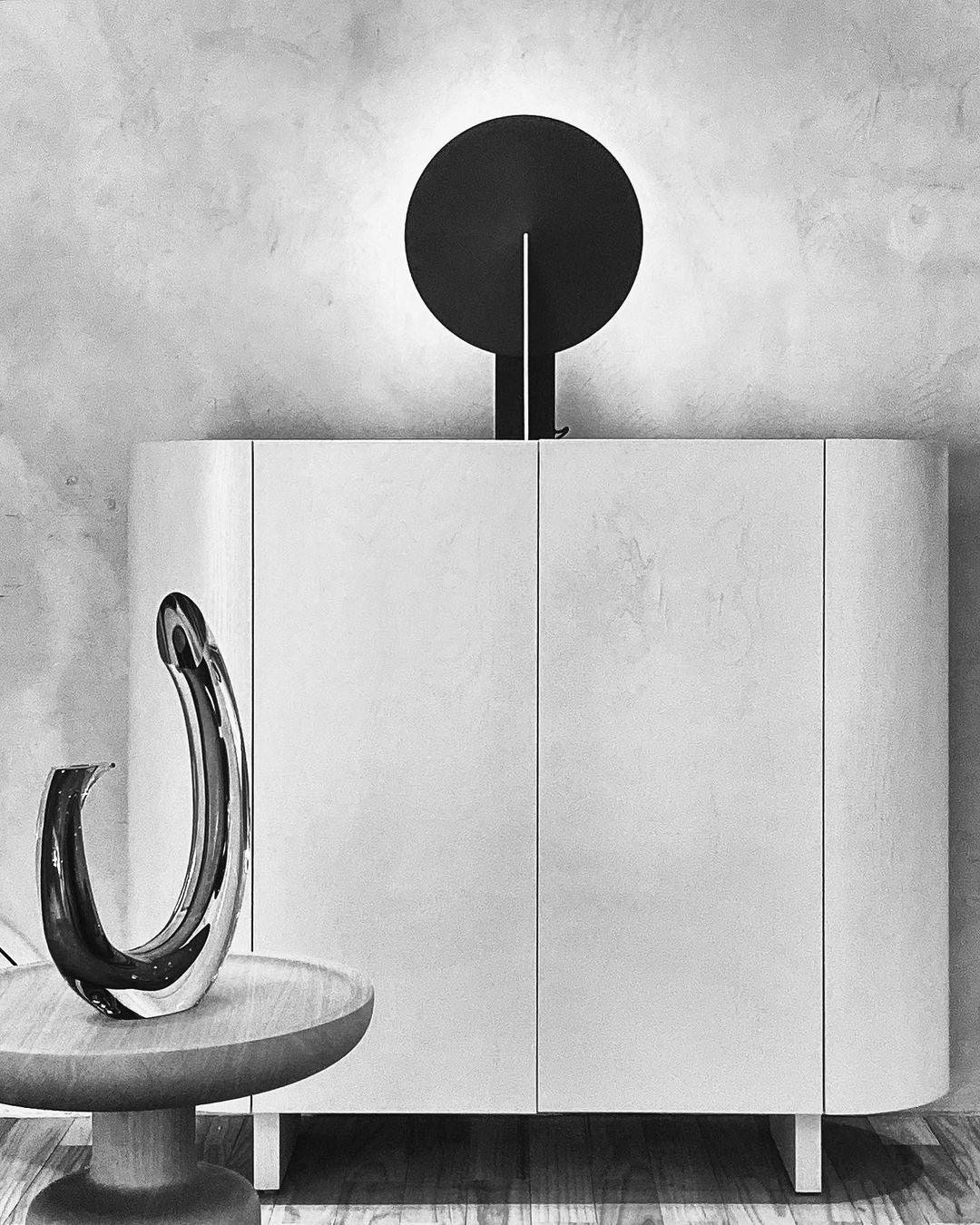 Cis Minimalist Table Lamp-Neutral Decor