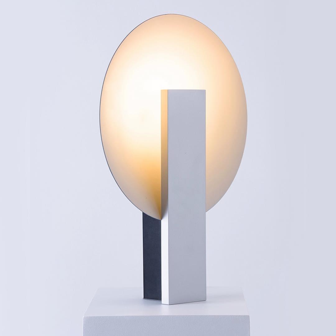 Cis Minimalist Table Lamp-Neutral Decor