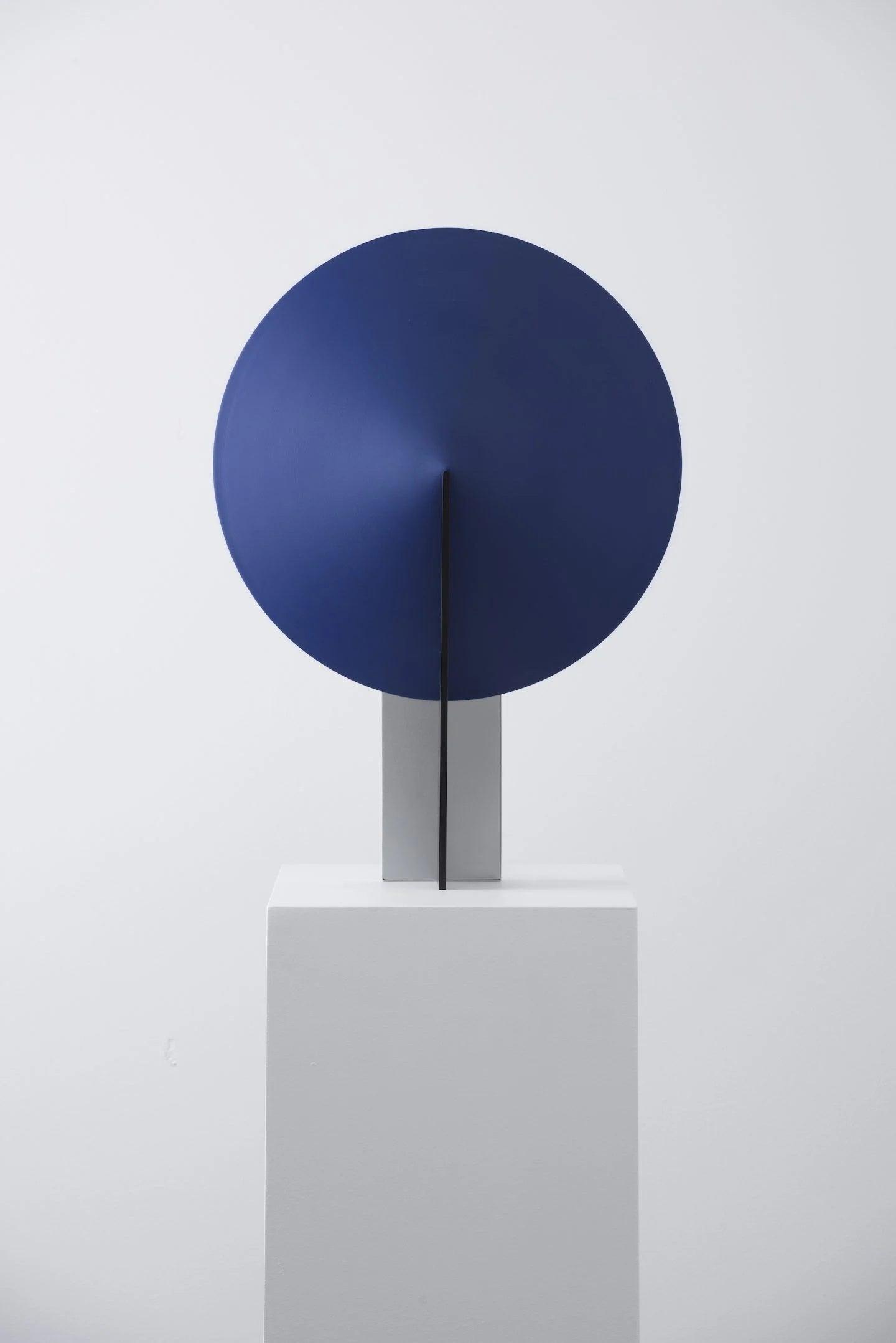 Cis Minimalist Table Lamp-Neutral Decor