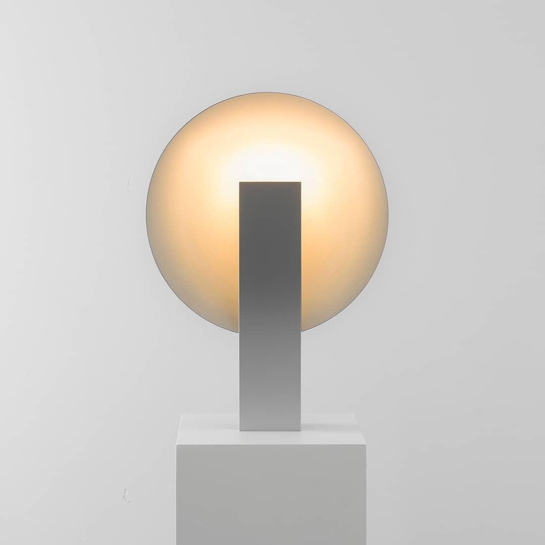 Cis Minimalist Table Lamp-Neutral Decor