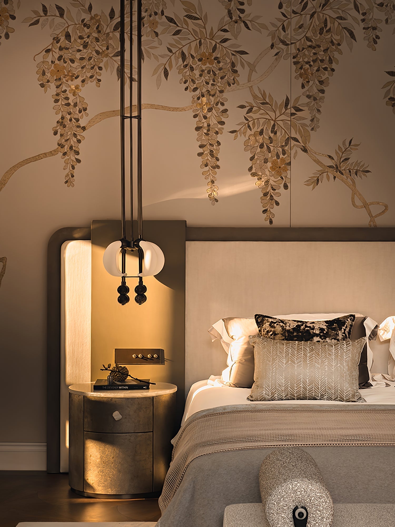 Divara Pendant Light-Neutral Decor