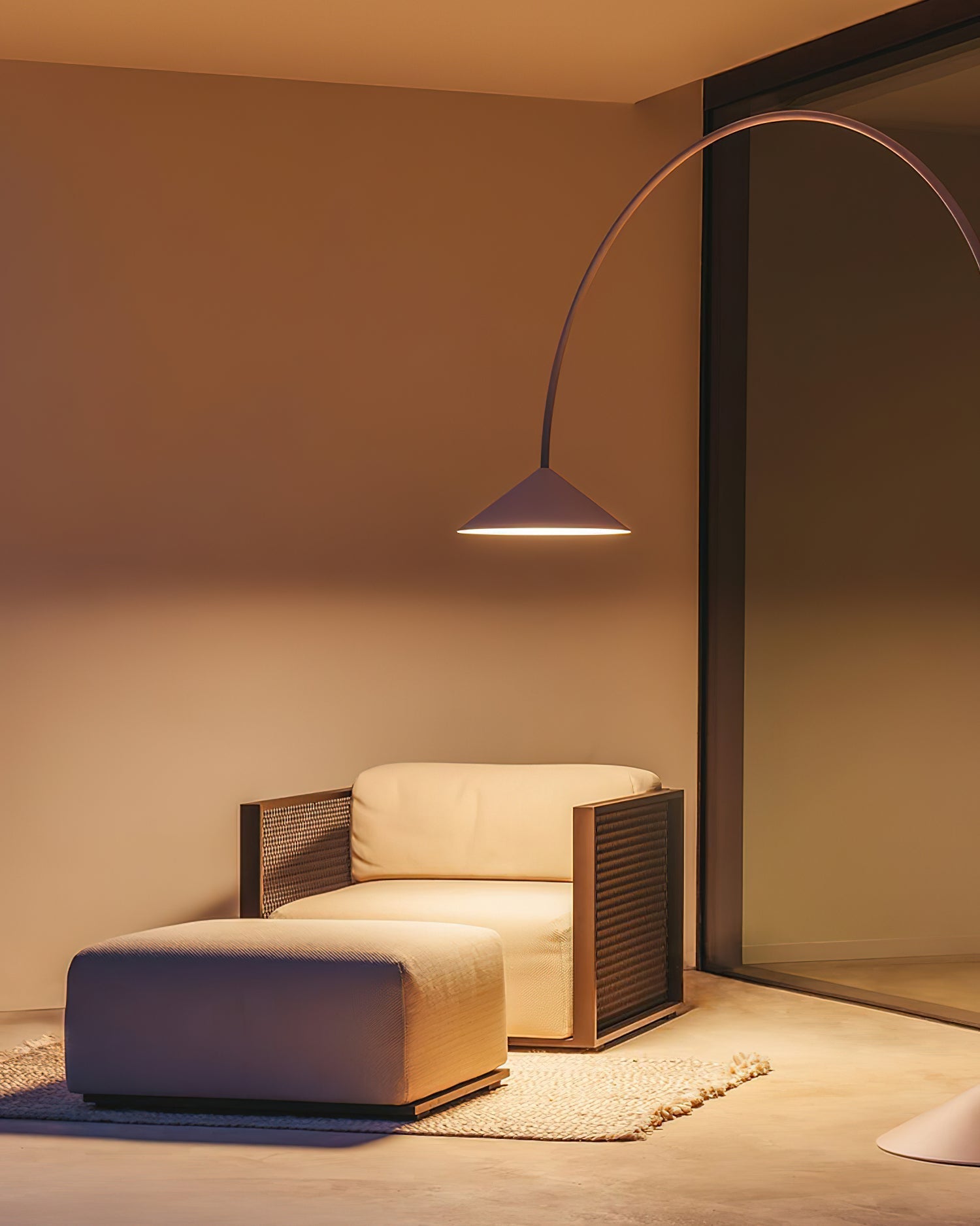 Sorelle Floor Lamp