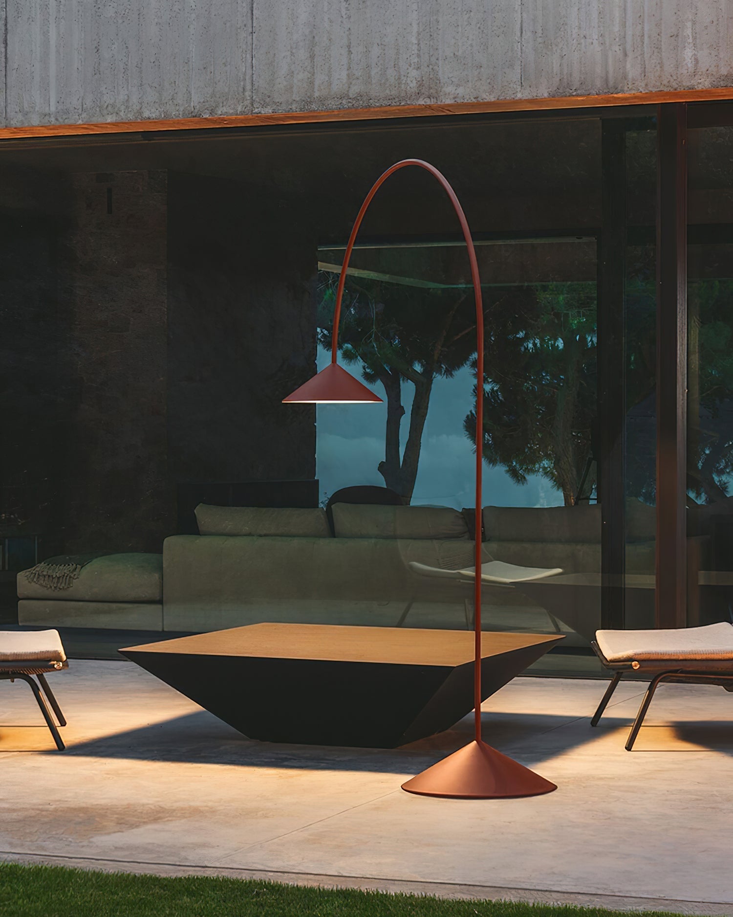Sorelle Floor Lamp