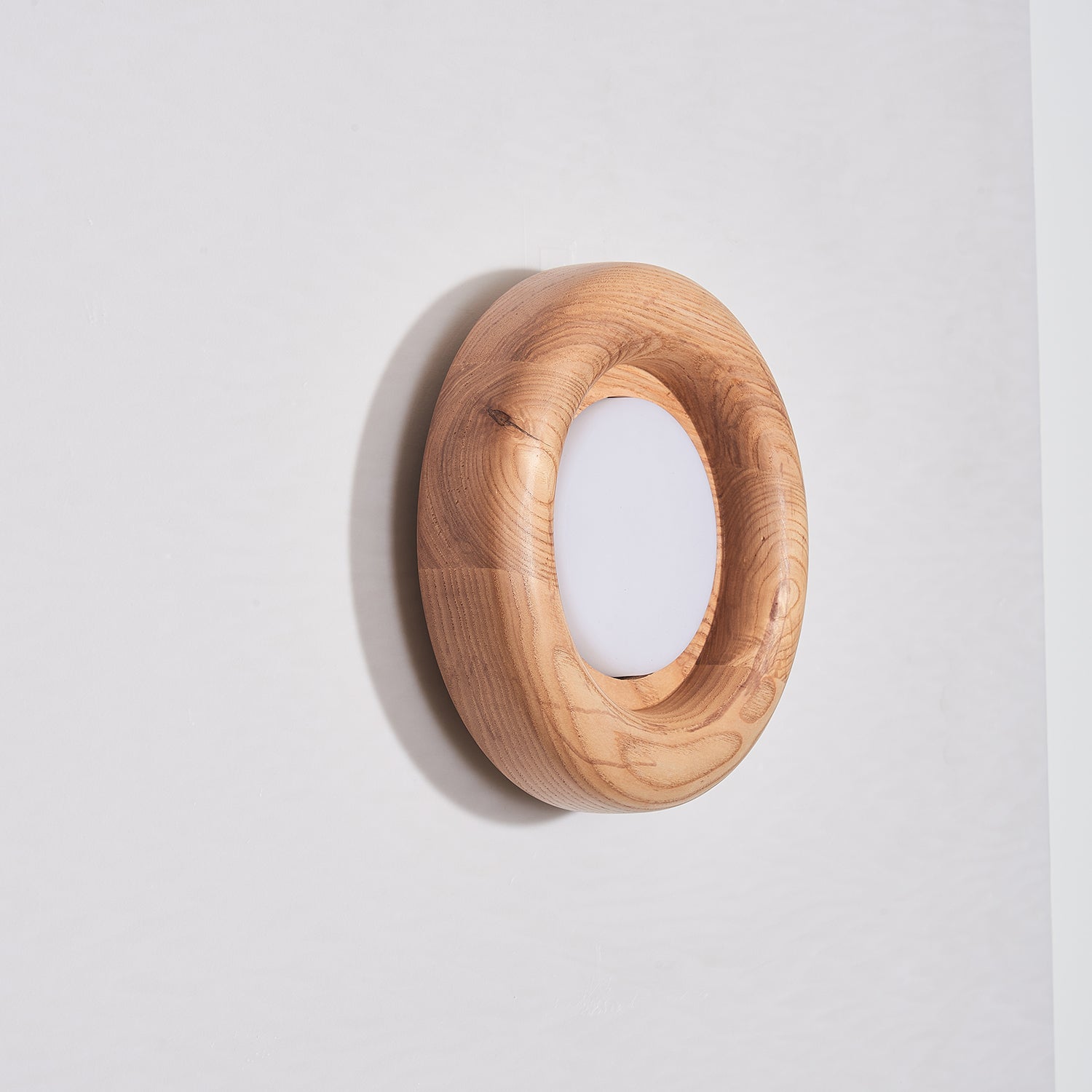 Lustra Wall Lamp Wooden Frame Acrylic Glow-Neutral Decor