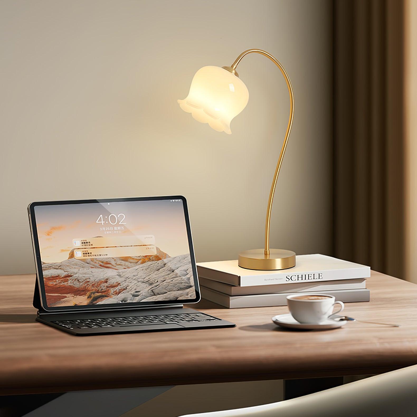 Calvor Brass Vintage Table Lamp-Neutral Decor