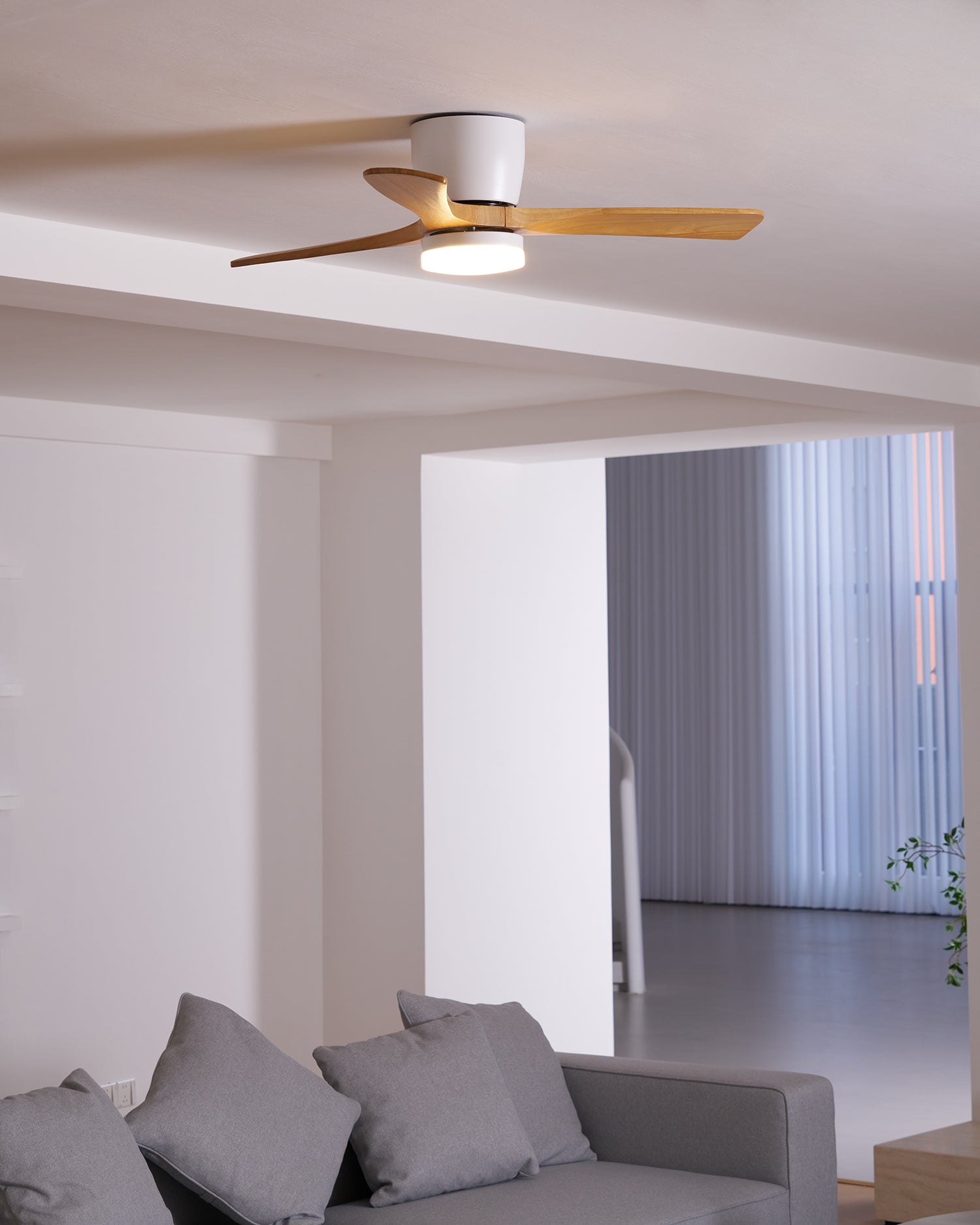 Nordic Wooden Ceiling Fan Light-Neutral Decor