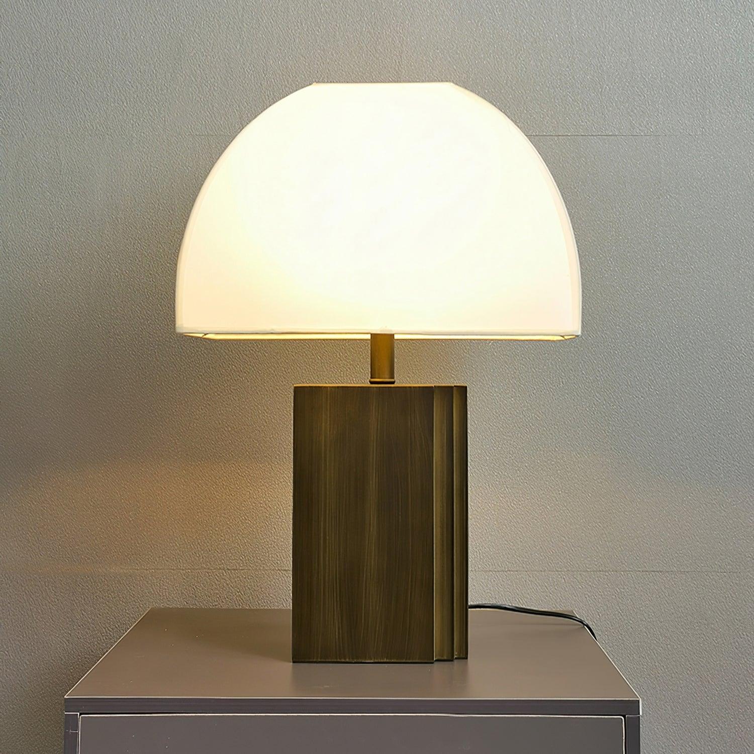 Cylo Minimalist Resin Table Lamp-Neutral Decor