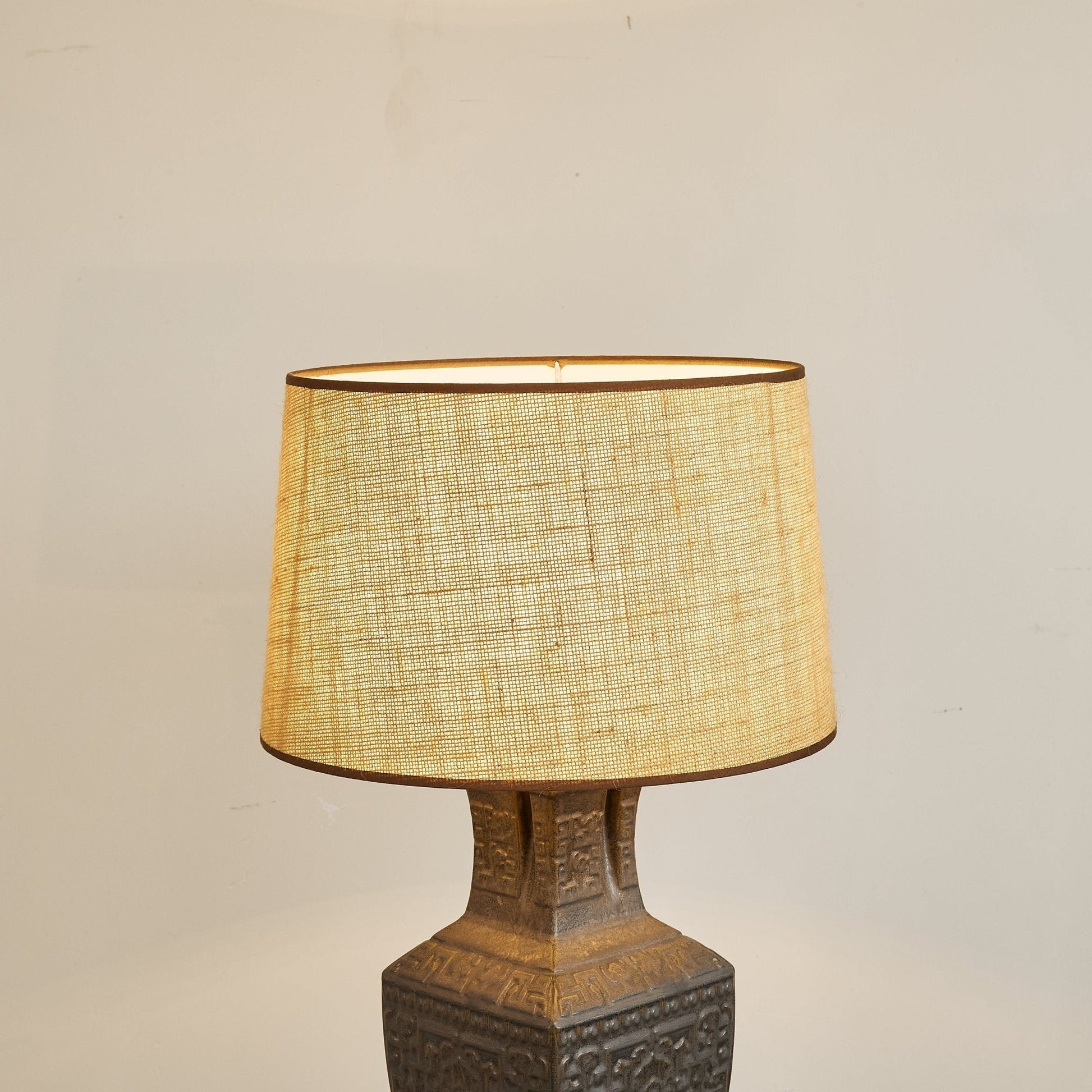 Echo Vintage Fabric Table Lamp-Neutral Decor