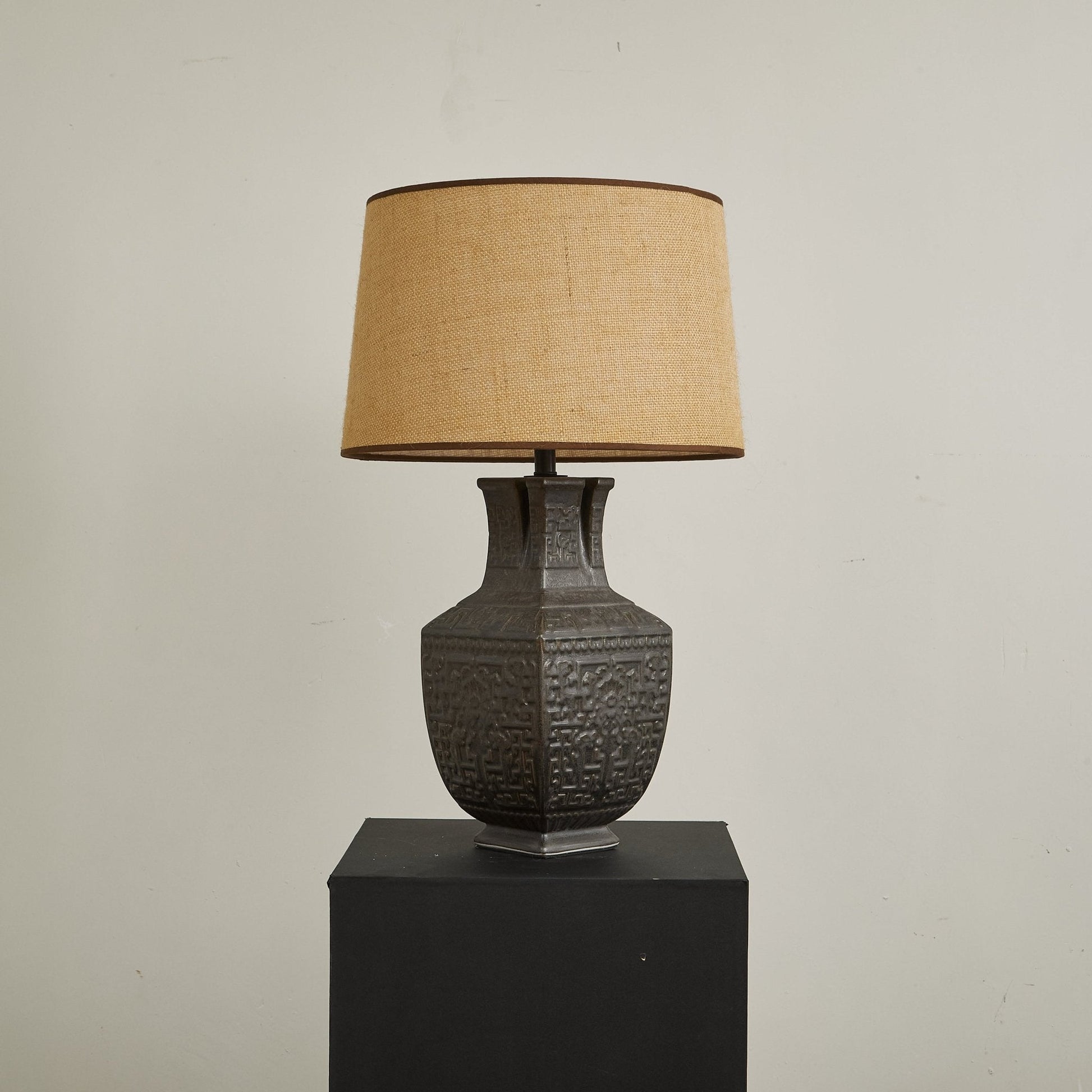 Echo Vintage Fabric Table Lamp-Neutral Decor
