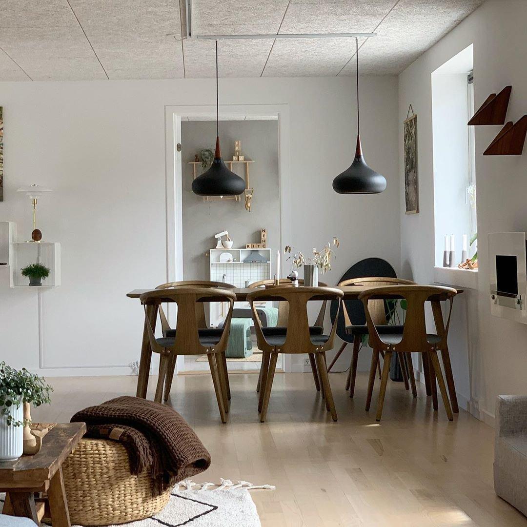 Aelorn Aluminum & Wood Industrial Pendant Light-Neutral Decor