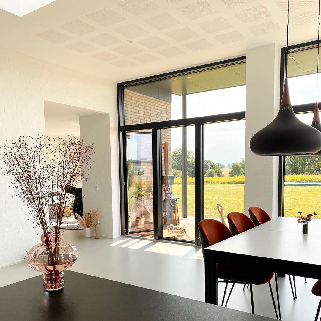 Aelorn Aluminum & Wood Industrial Pendant Light-Neutral Decor