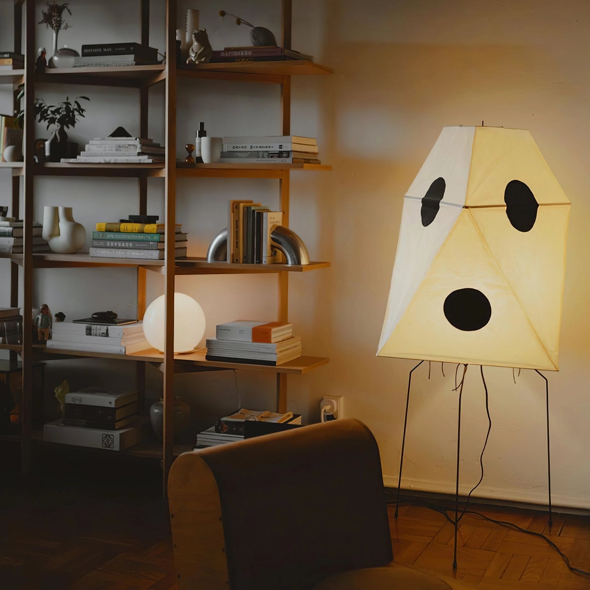 Sath Artistic Fabric Floor Lamp-Neutral Decor