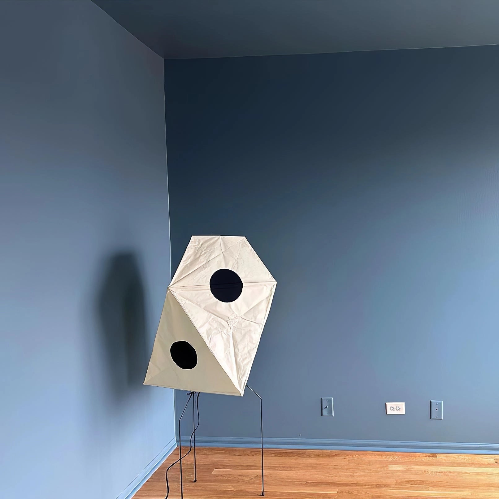 Sath Artistic Fabric Floor Lamp-Neutral Decor