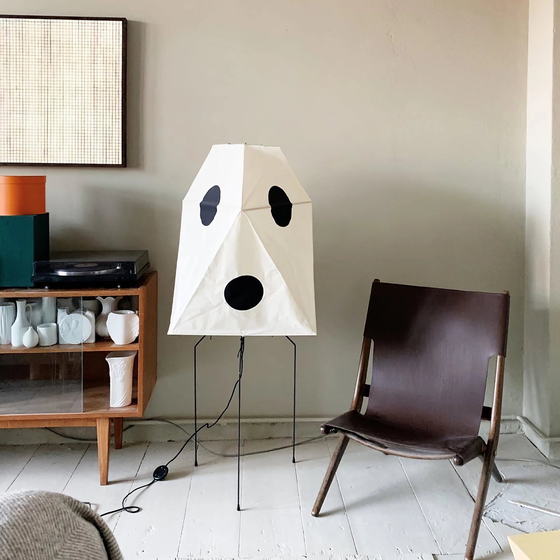 Sath Artistic Fabric Floor Lamp-Neutral Decor