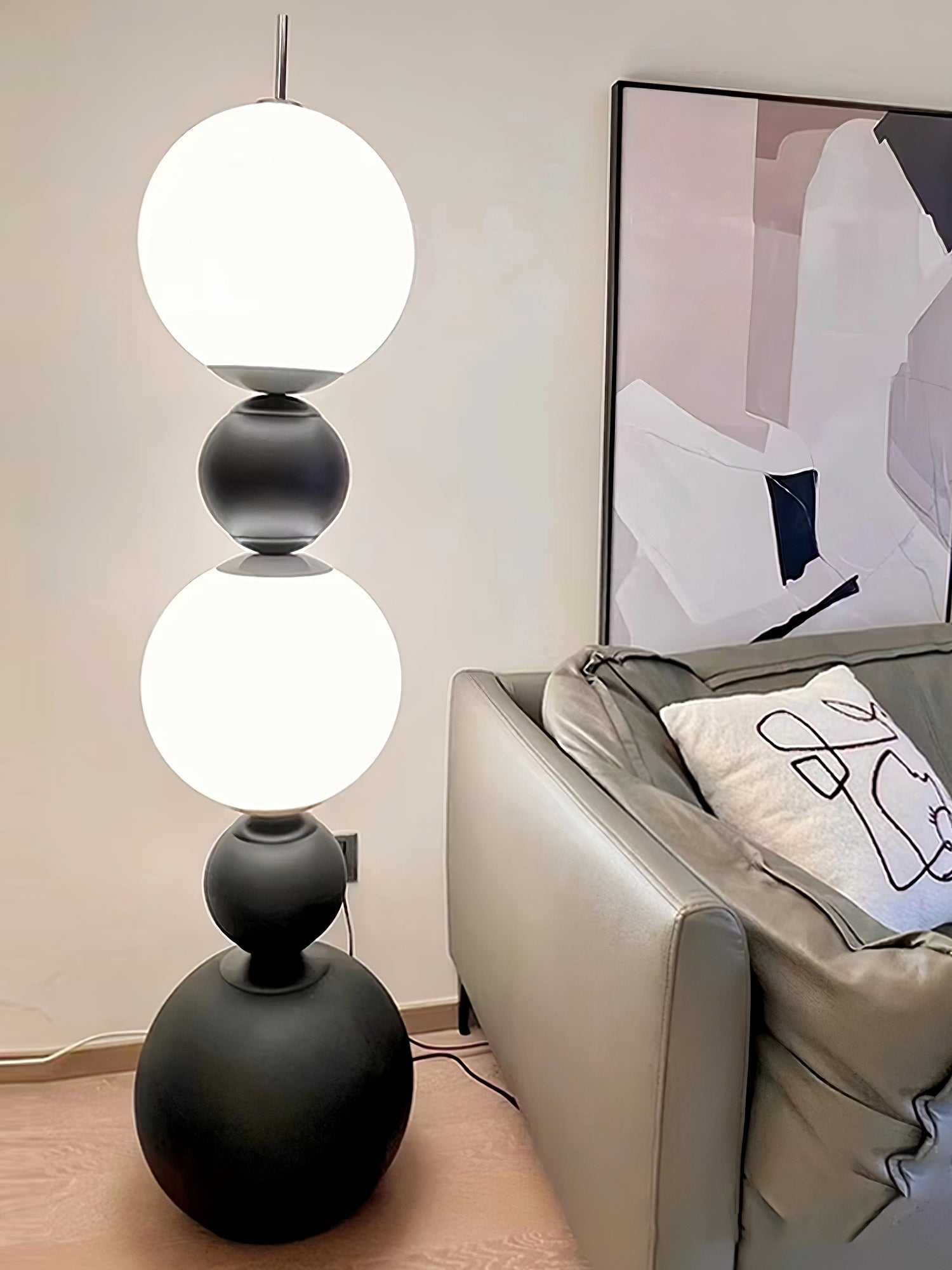 Ervynel Spherical Black Floor Lamp-Neutral Decor