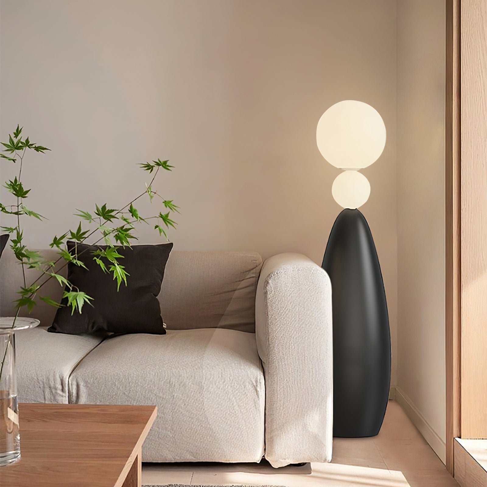 Ervynel Spherical Black Floor Lamp-Neutral Decor
