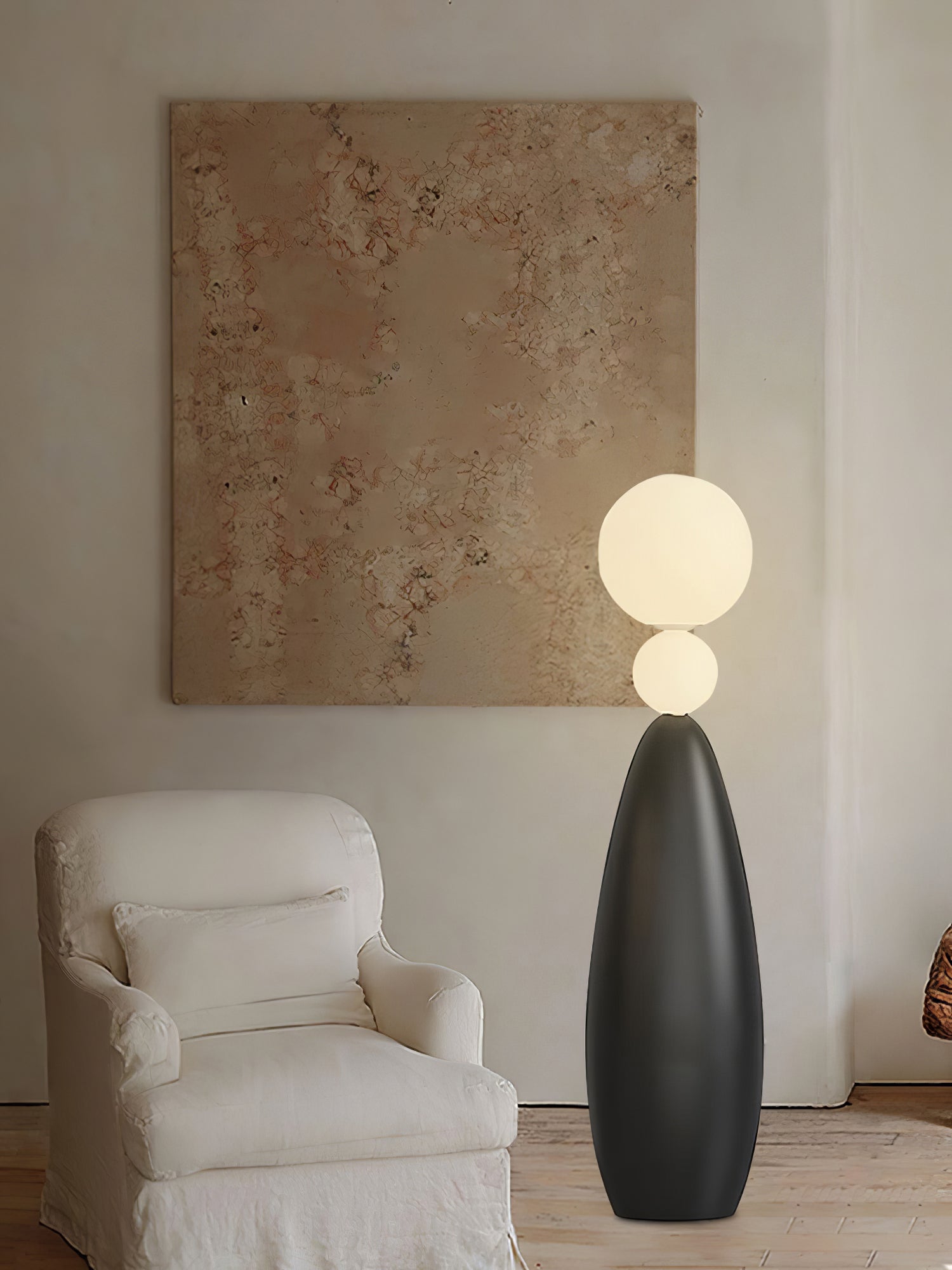 Ervynel Spherical Black Floor Lamp-Neutral Decor