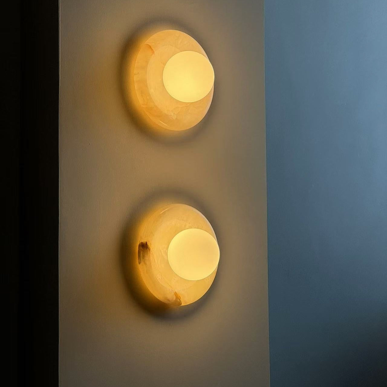 Hako Marble Indoor Wall Sconce - Neutral Decor