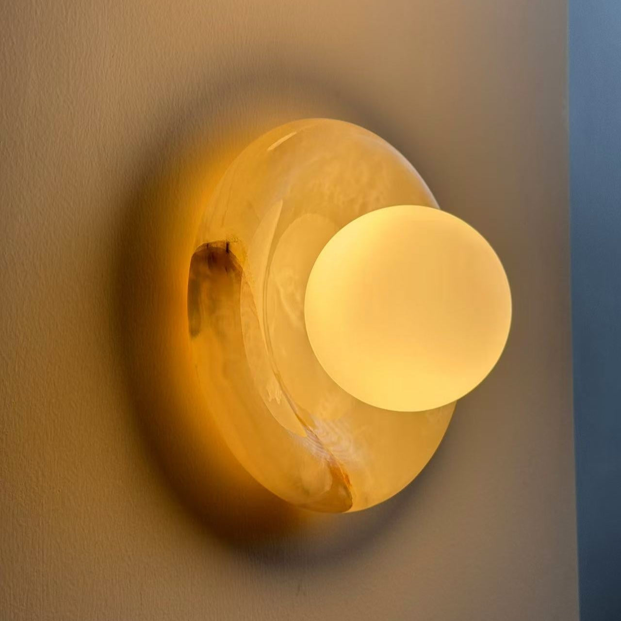 Hako Marble Indoor Wall Sconce - Neutral Decor