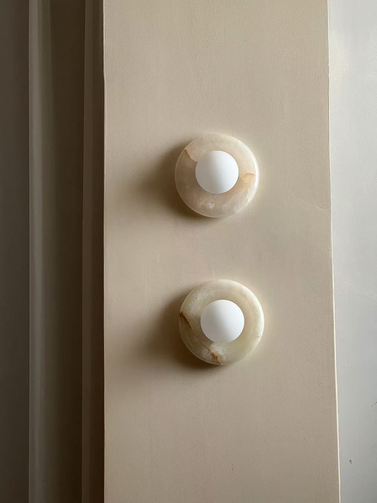 Aursilos Wall Lamp