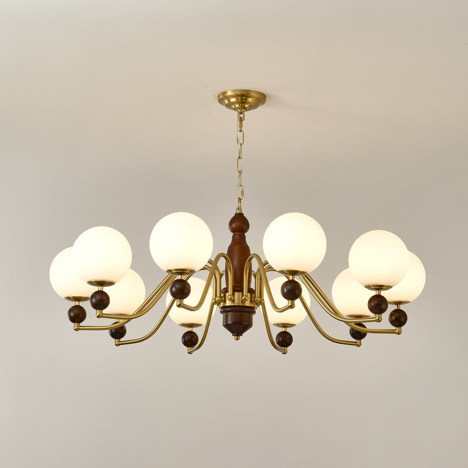 Goswen Chandelier Wood & Brass Globe-Neutral Decor