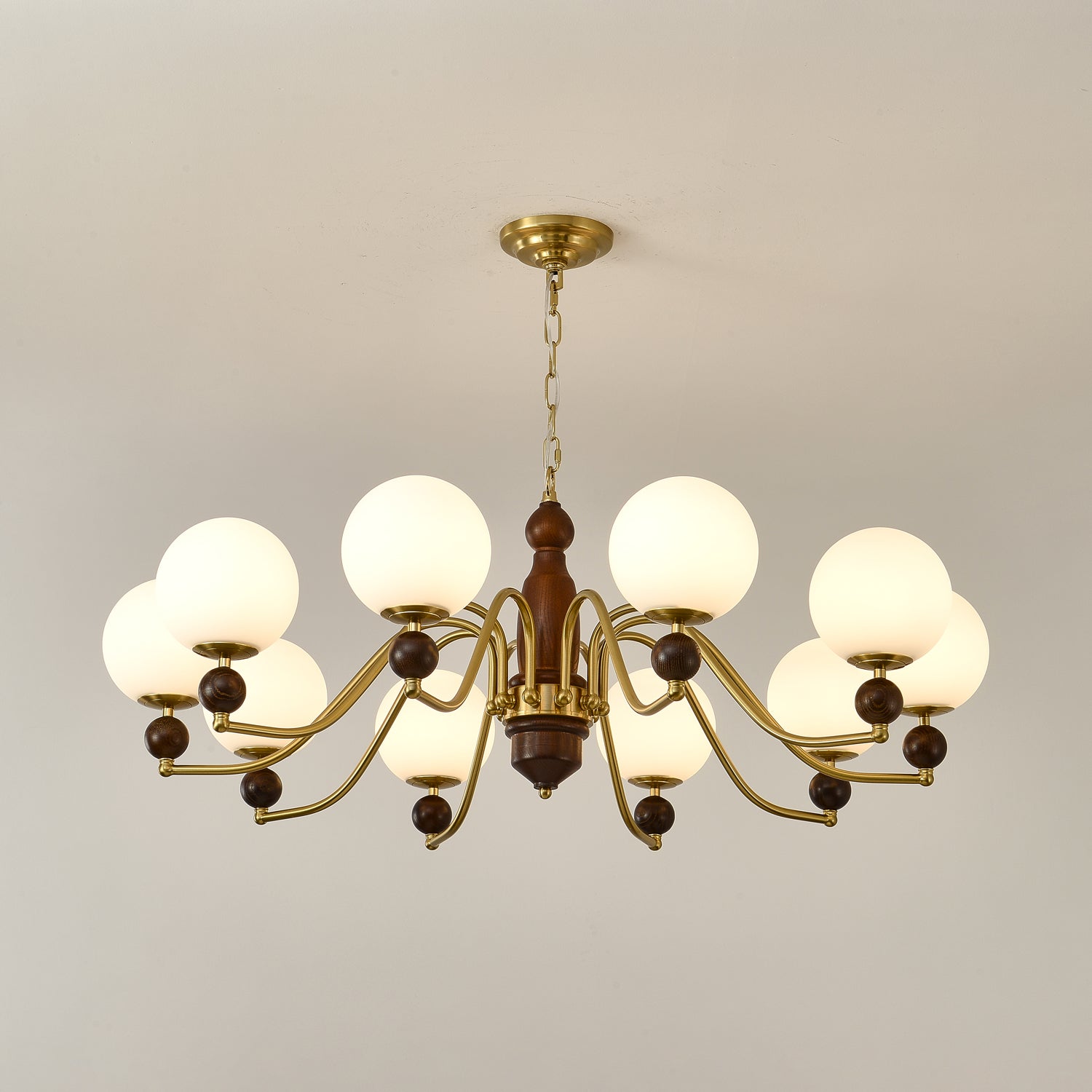 Goswen Chandelier Wood & Brass Globe-Neutral Decor